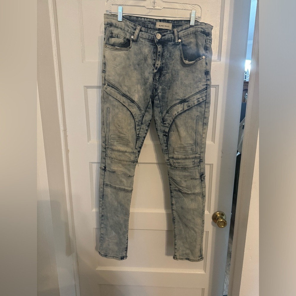 BLIND TRUST JEANS SIZE 34*32